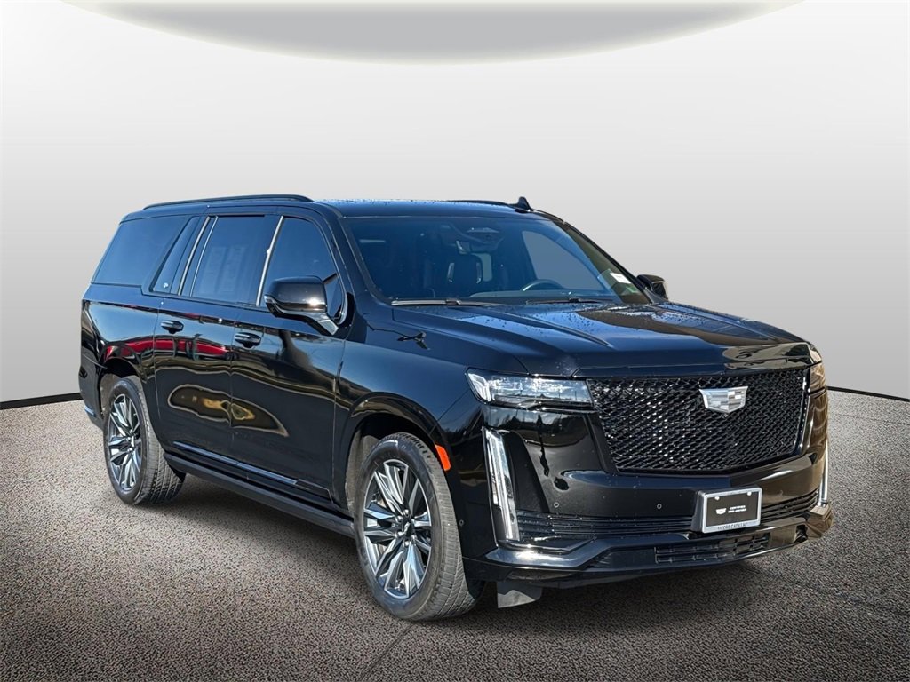2024 Cadillac Escalade ESV Sport Platinum's photo