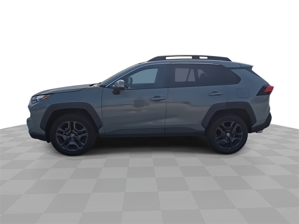 2023 Toyota RAV4 Adventure photo 2