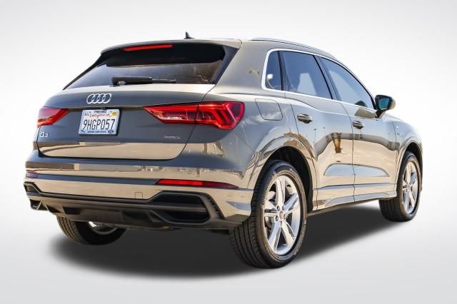 2023 Audi Q3 S line Premium Plus photo 3