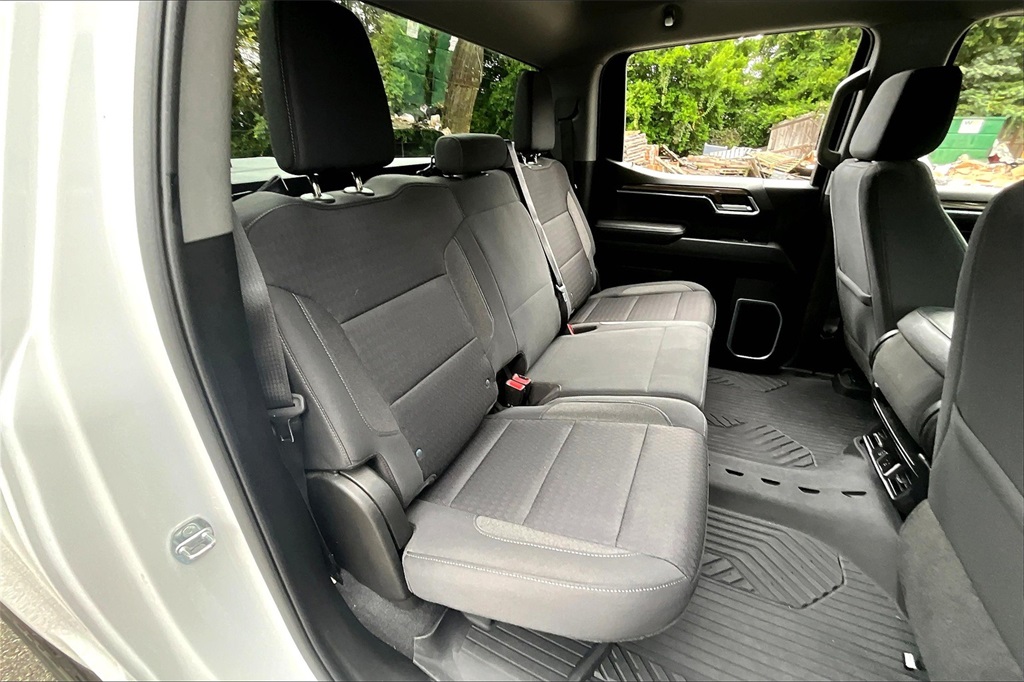 2022 Chevrolet Silverado 1500 RST photo 23