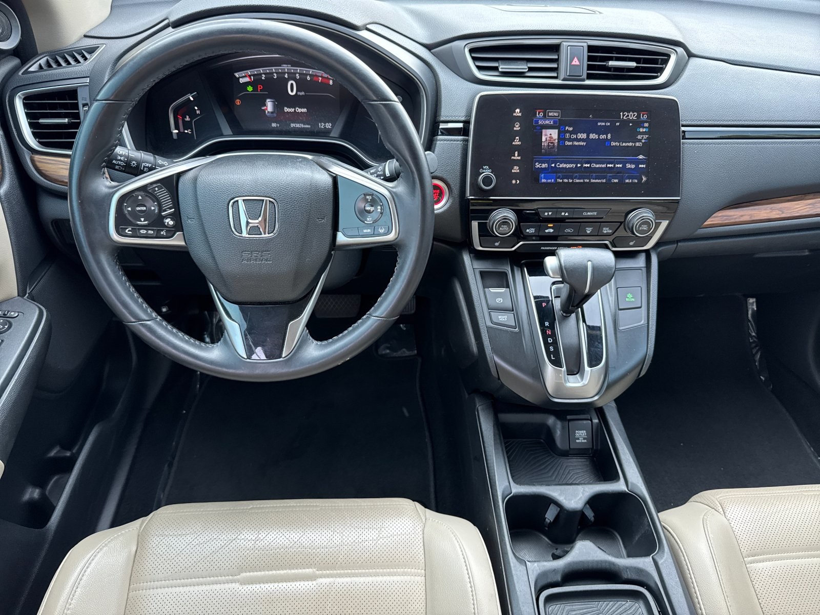2018 Honda CR-V Touring photo 12