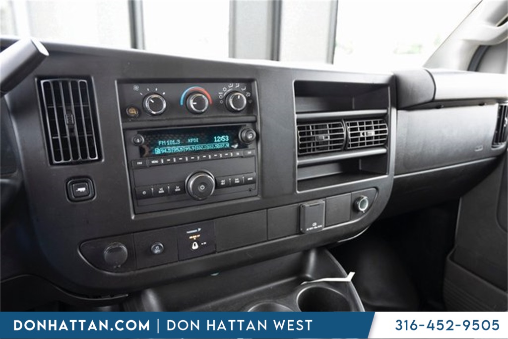 2023 Chevrolet Express 2500 Work Cargo Van photo 10