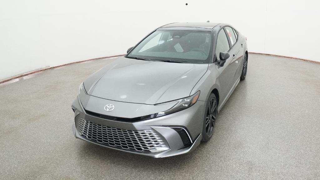 2025 Toyota Camry XSE photo 3