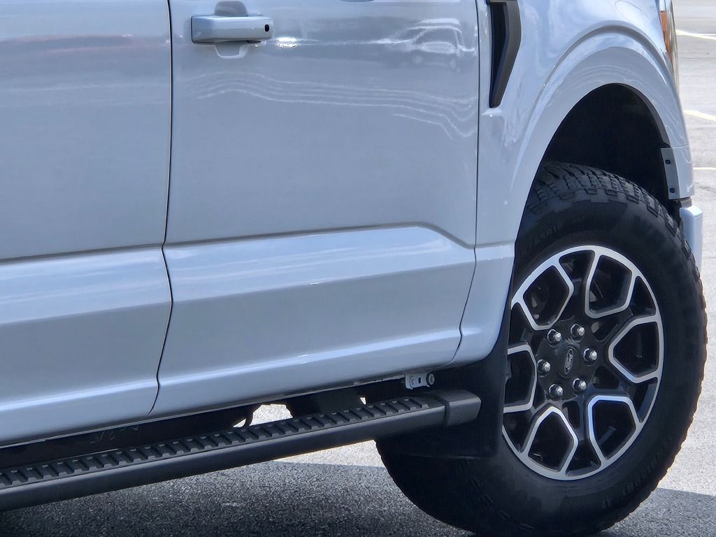 2022 Ford F-150 XLT photo 10