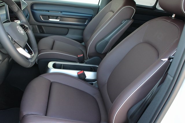 2025 Volkswagen ID. Buzz Pro S photo 17