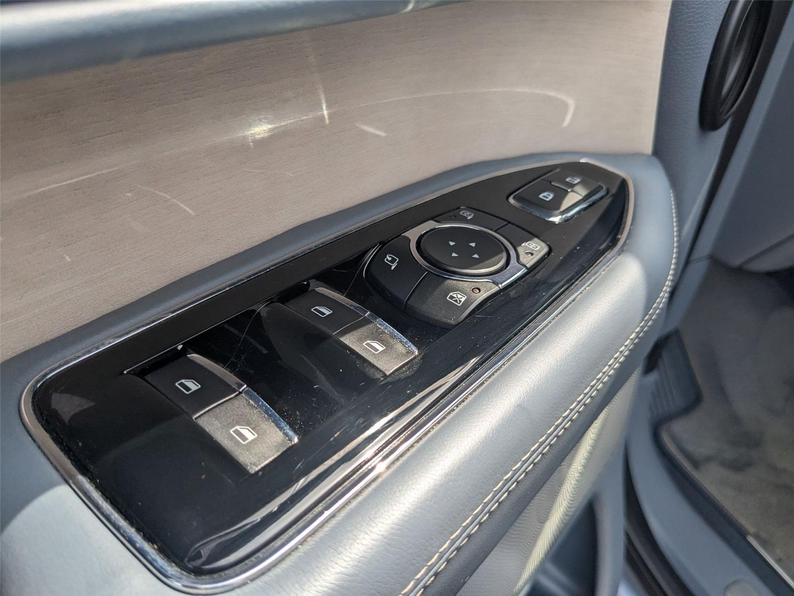 2020 Lincoln Navigator Black Label photo 11