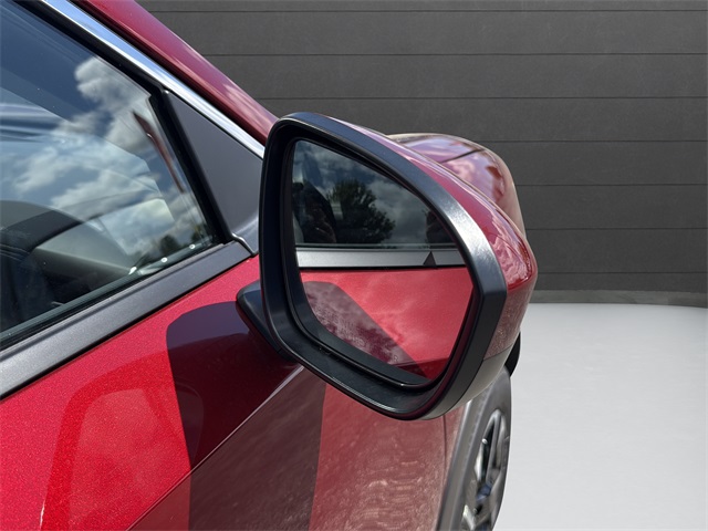 2025 Nissan Kicks SV photo 27