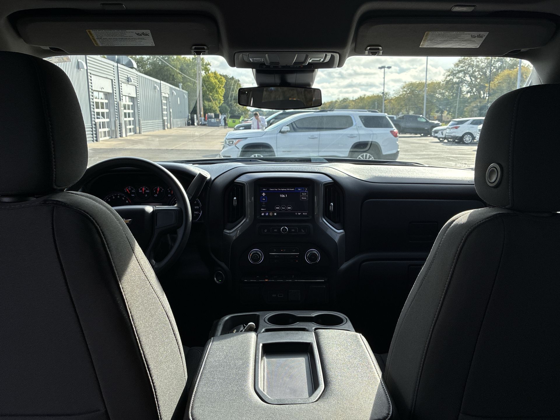 2022 Chevrolet Silverado 1500 Custom photo 18