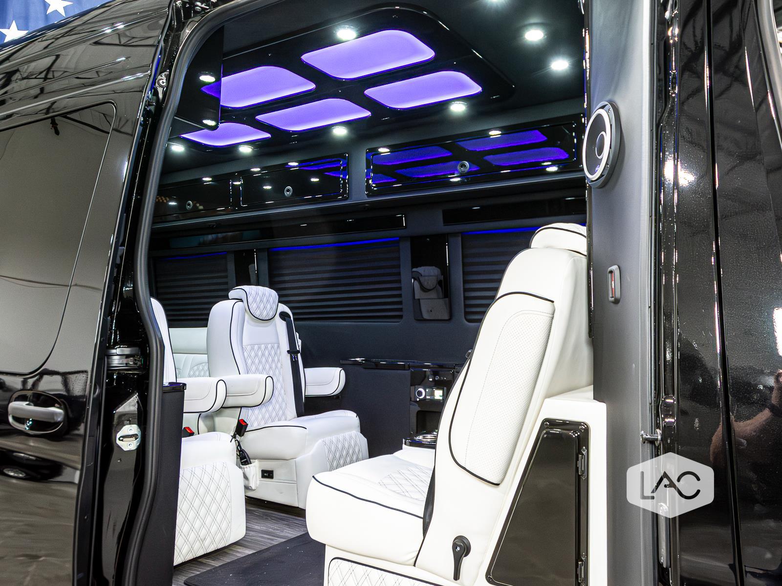 2024 Mercedes Benz Sprinter 3500 photo 13