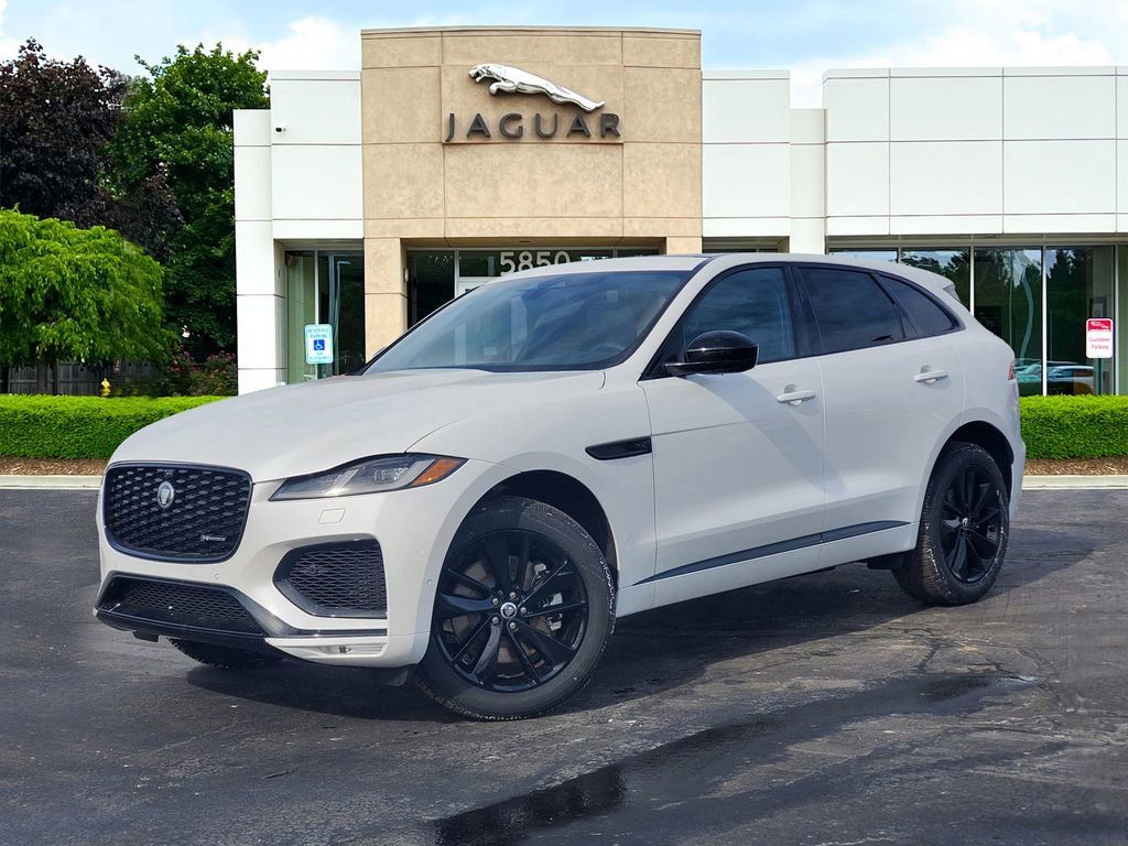 2025 Jaguar F-PACE R-Dynamic S