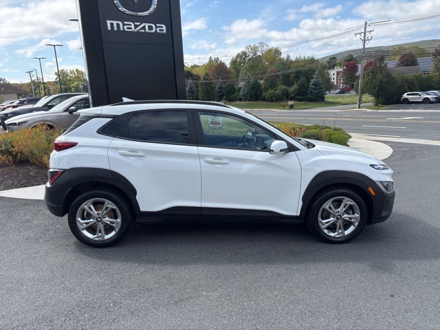 2023 Hyundai Kona SEL photo 13