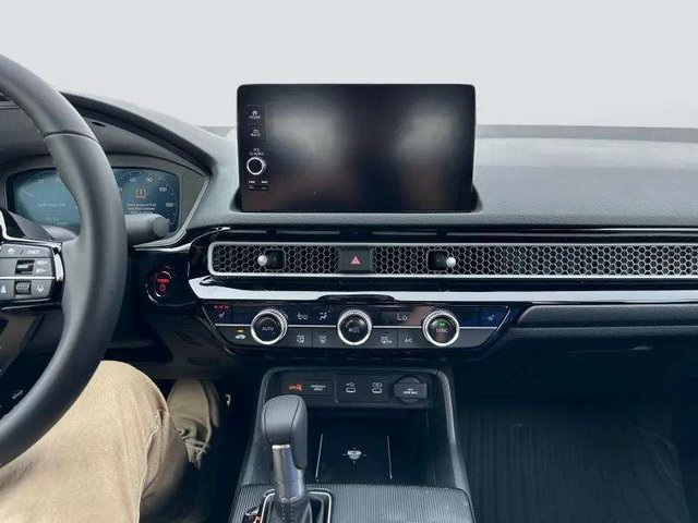 2025 Honda Civic Hybrid Sport Touring photo 18