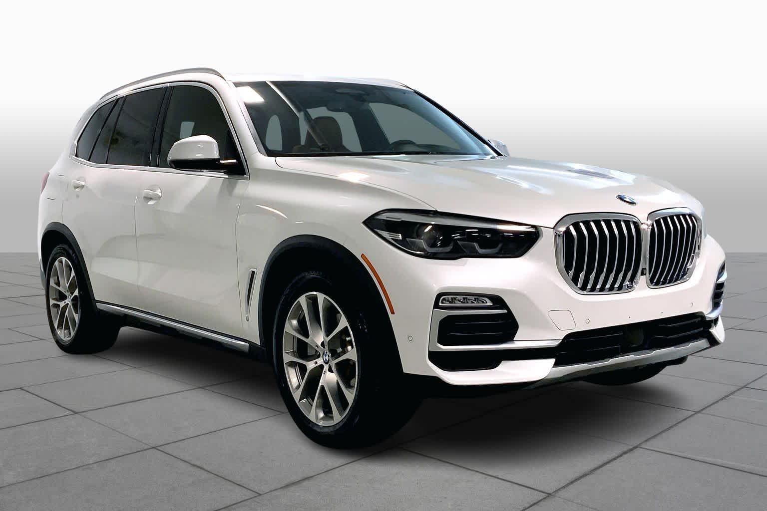 Used 2021 BMW X5 40i with VIN 5UXCR6C05M9F28377 for sale in Kansas City