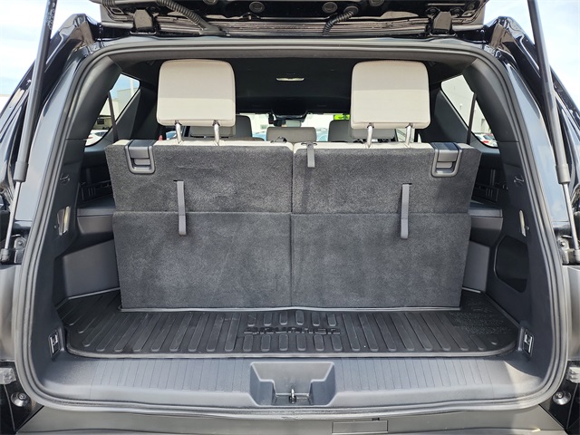 2025 Toyota 4Runner SR5 4WD photo 13