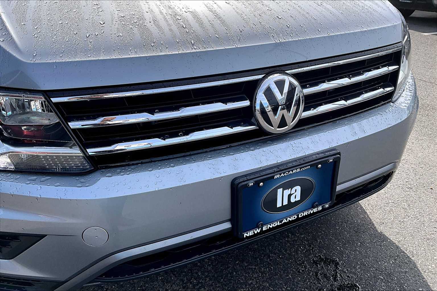 2020 Volkswagen Tiguan SE photo 28