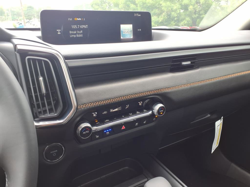 2025 Mazda CX-50 Premium Plus photo 4