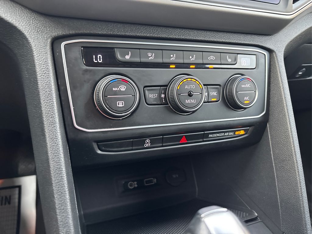 2019 Volkswagen Atlas V6 SE photo 17