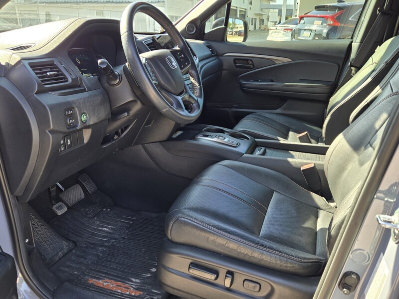 2022 Honda Pilot TrailSport photo 8