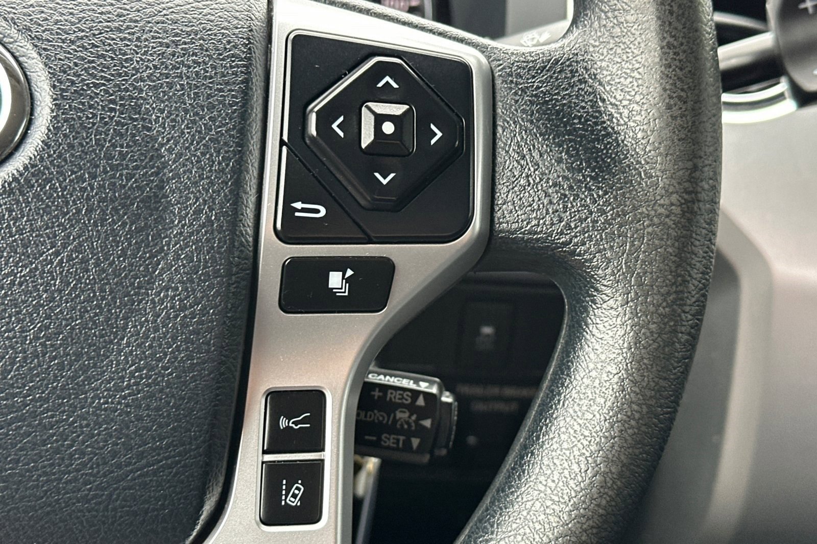 2018 Toyota Tundra SR photo 24