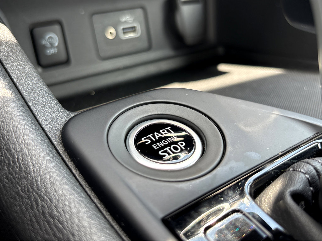 2025 Nissan Sentra S photo 7