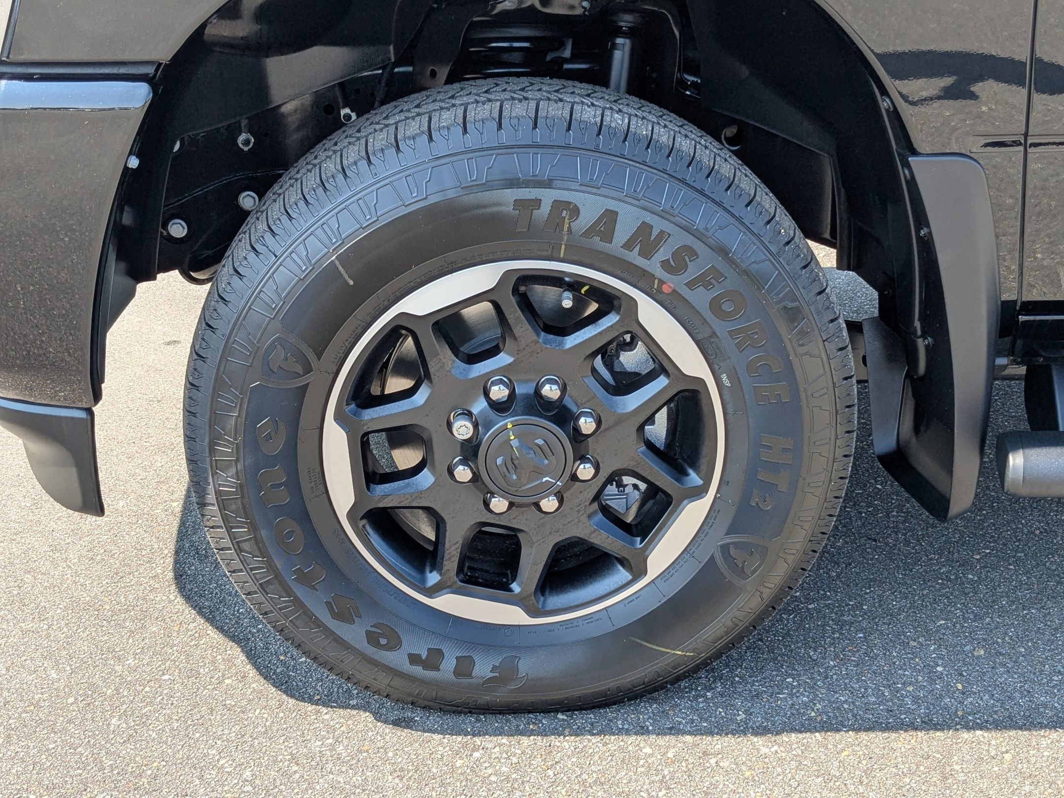 2025 Ram 2500 Laramie photo 6