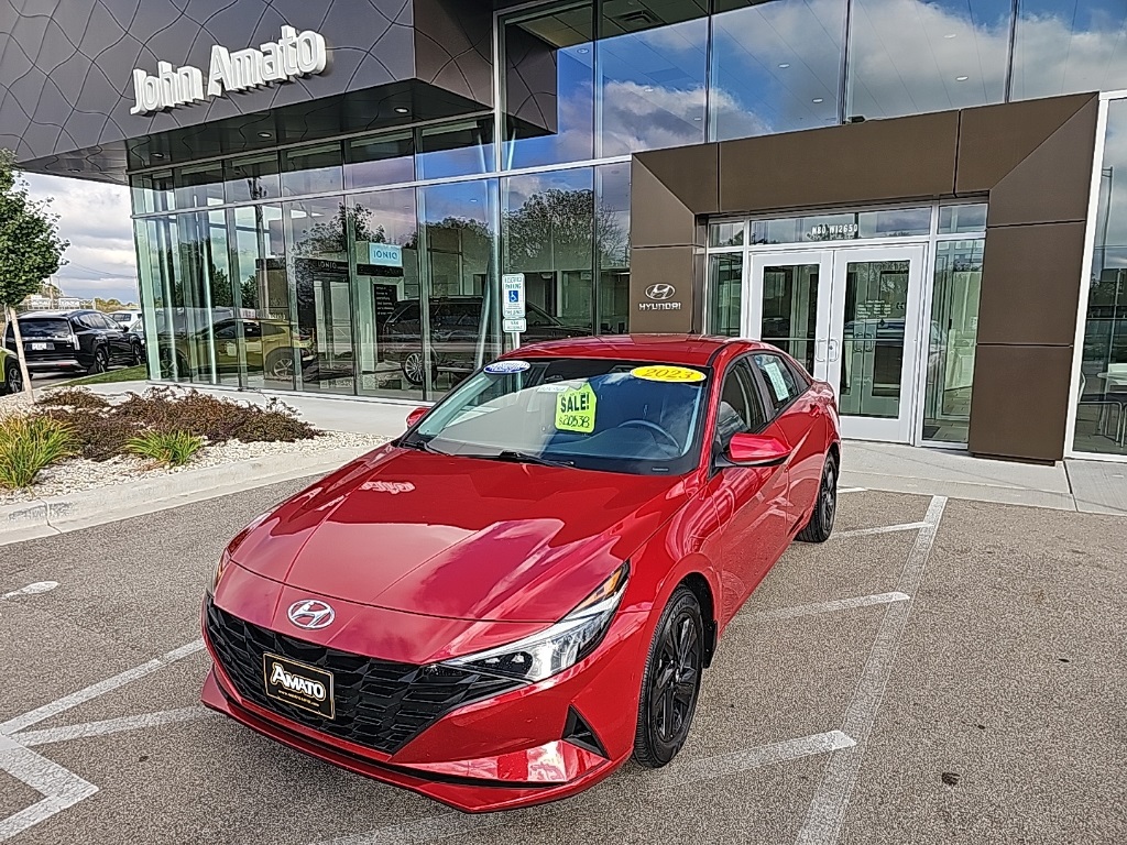 2023 Hyundai Elantra Blue