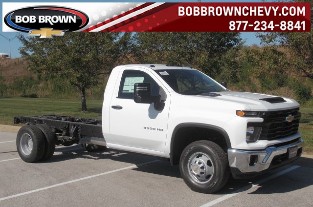 2026 Chevrolet Silverado 3500HD Work Truck's photo