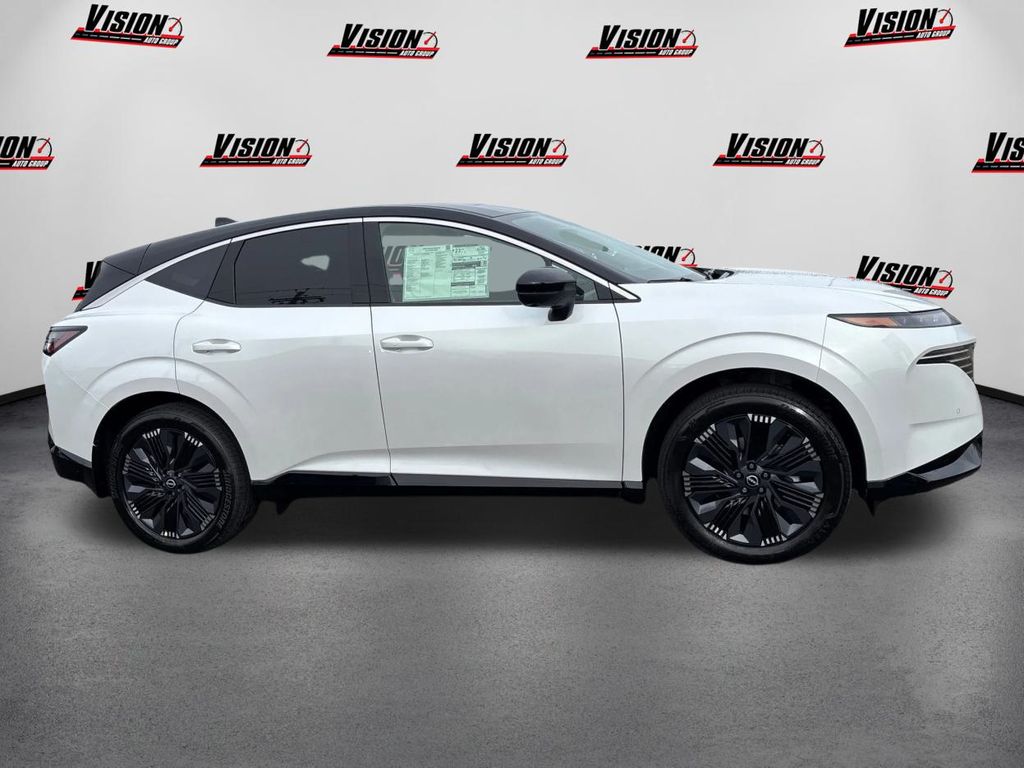 2026 Nissan Murano Platinum photo 4