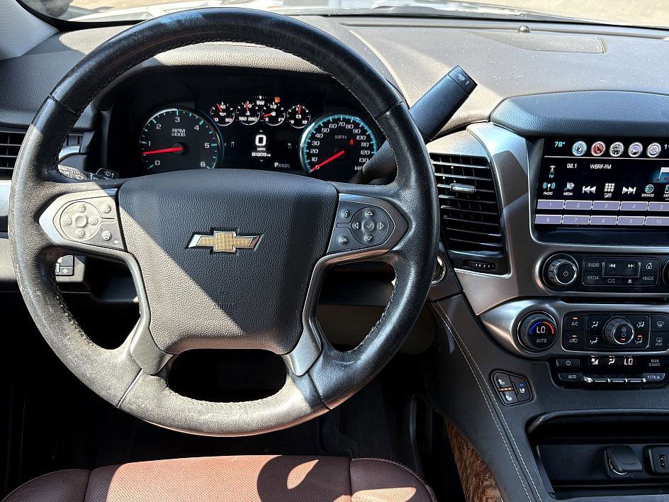 2019 Chevrolet Suburban Premier photo 14