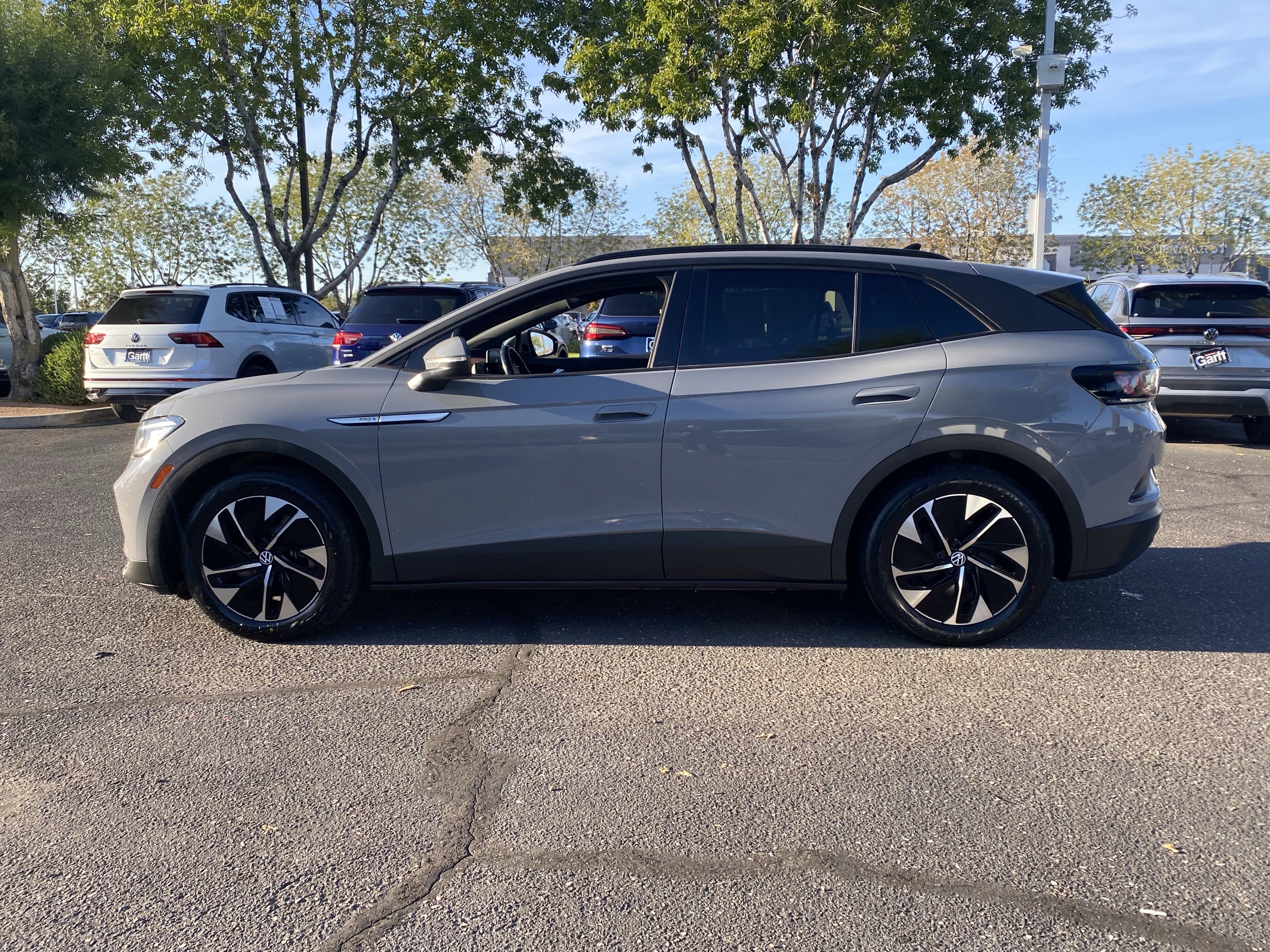 Used 2021 Volkswagen ID.4 PRO S with VIN WVGTMPE25MP059705 for sale in Gilbert, AZ