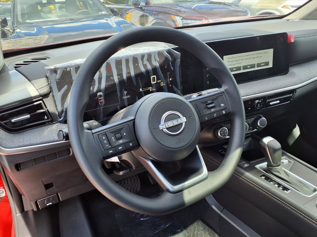 2025 Nissan Kicks SV photo 4