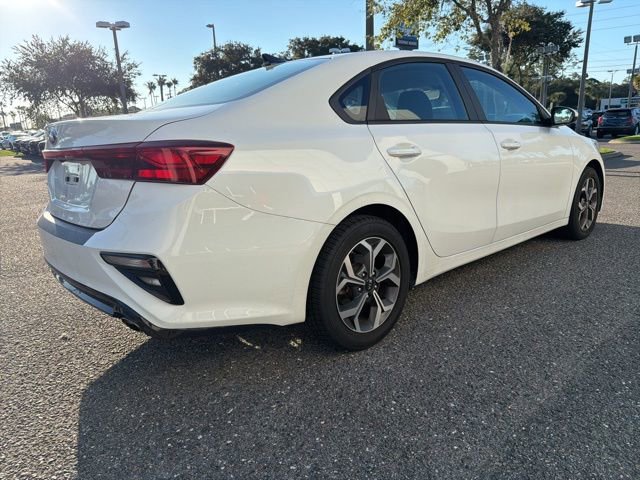 2020 Kia Forte FE LXS photo 3