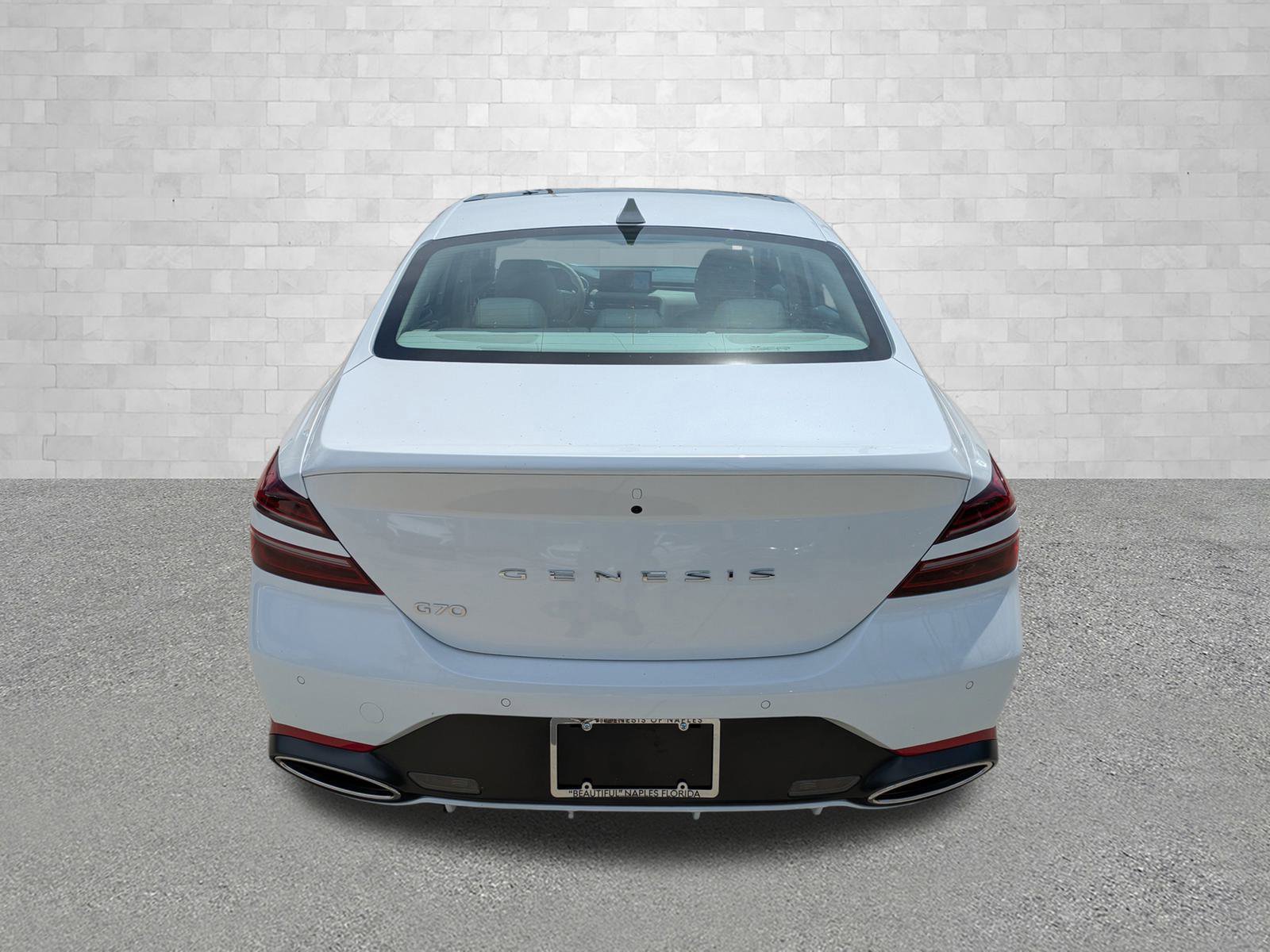 2026 Genesis G70 2.5T Prestige photo 3