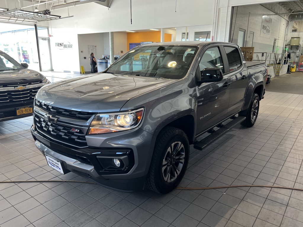 2022 Chevrolet Colorado Z71 photo 3