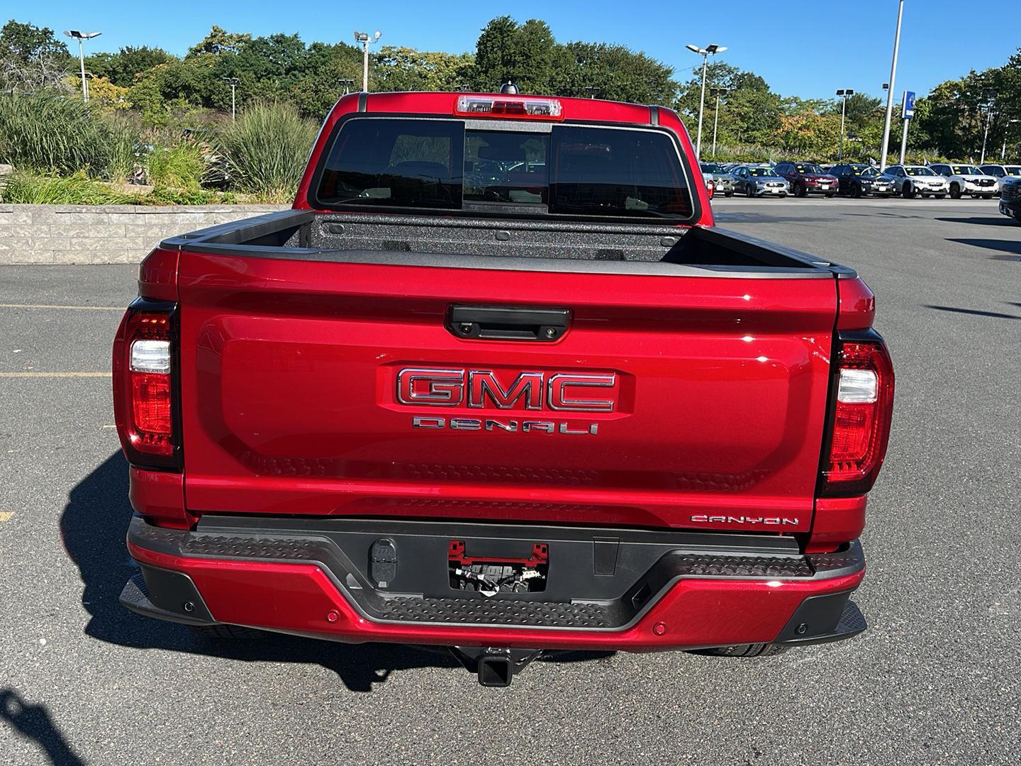 2026 Gmc Canyon Denali photo 7