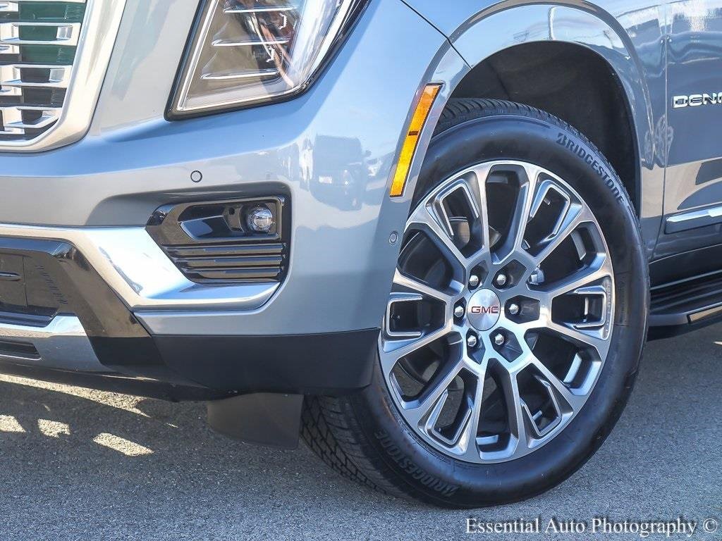2025 GMC YUKON - Image 3