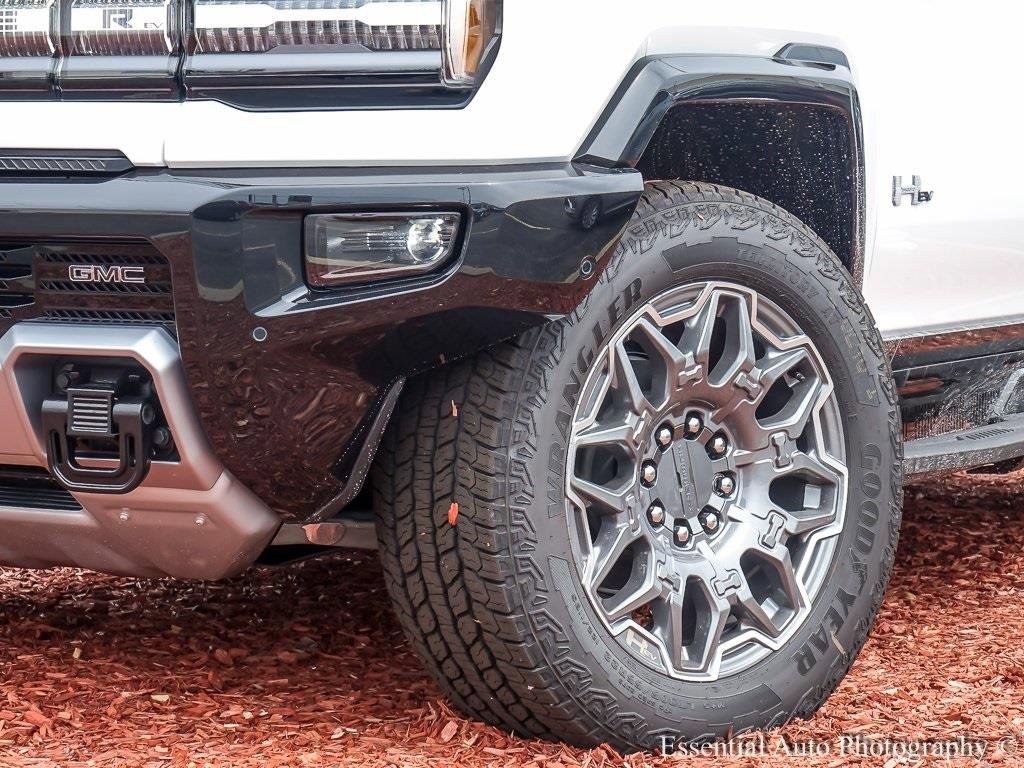 2025 GMC HUMMER EV PICKUP - Image 3