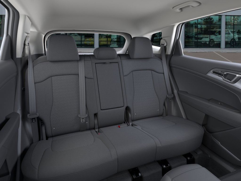 2025 Kia Sportage LX photo 16