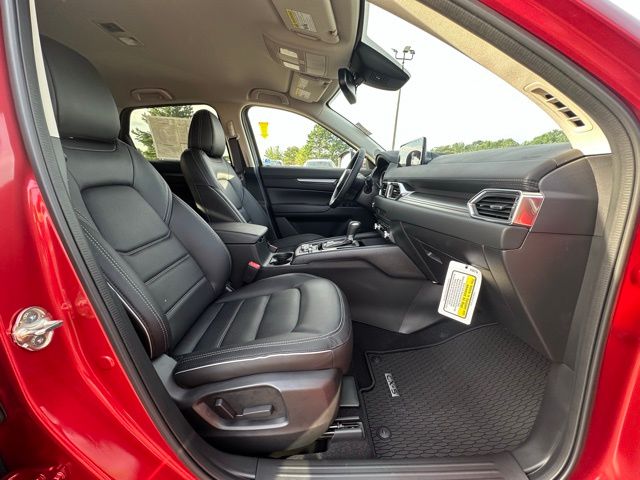 2025 Mazda CX-5 2.5 S Preferred photo 30