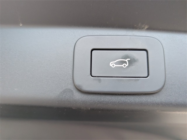 2024 Land Rover Range Rover Sport photo 5