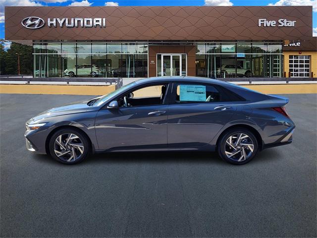 2025 Hyundai Elantra SEL Sport photo 4