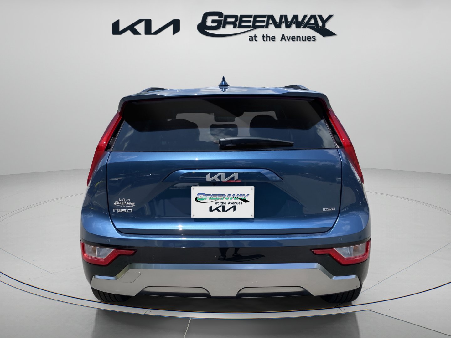 2025 Kia Niro EX Touring photo 3