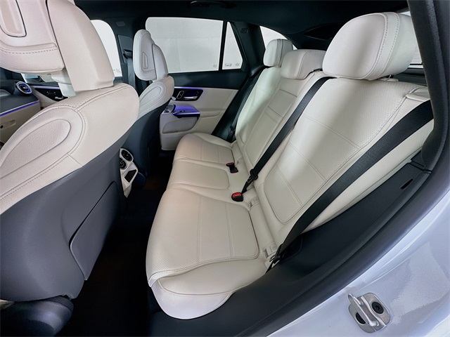 2025 Mercedes Benz GLC 350e 4MATIC photo 21