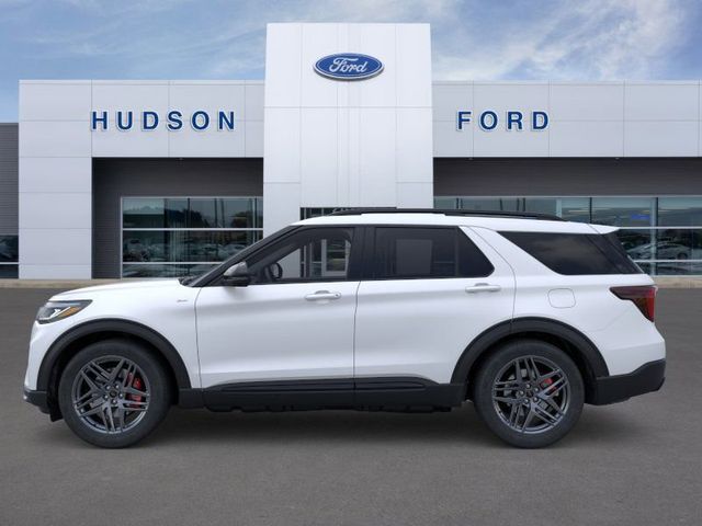 2025 Ford Explorer ST-Line photo 3