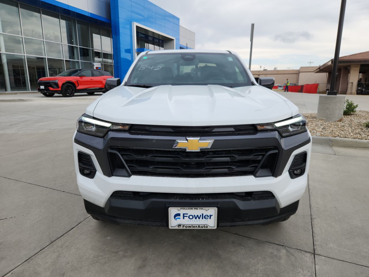 2025 Chevrolet Colorado Work Truck LT photo 3