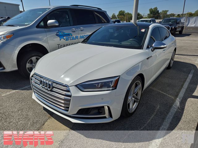 2019 Audi S5 Prestige photo 2