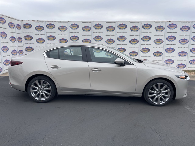 2026 Mazda Mazda3 Preferred's photo