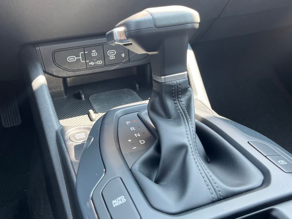 2025 Kia K4 EX photo 24