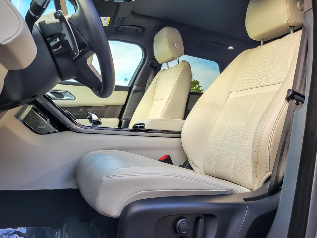 2023 Land Rover Range Rover Velar P400 HST photo 3