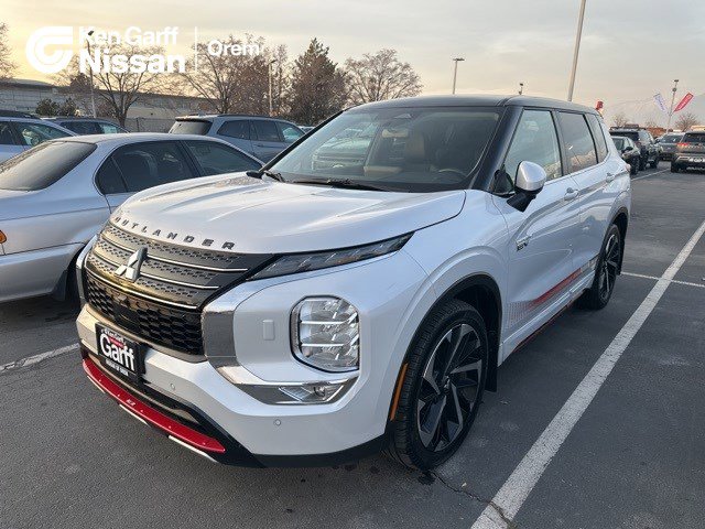 2024 Mitsubishi Outlander Ralliart's photo